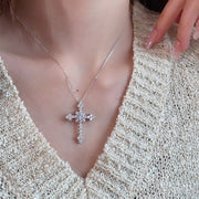 Dije De Cruz Para Mujer Moissanita 6.5mm Plata 925 Regalo Bb Plateado