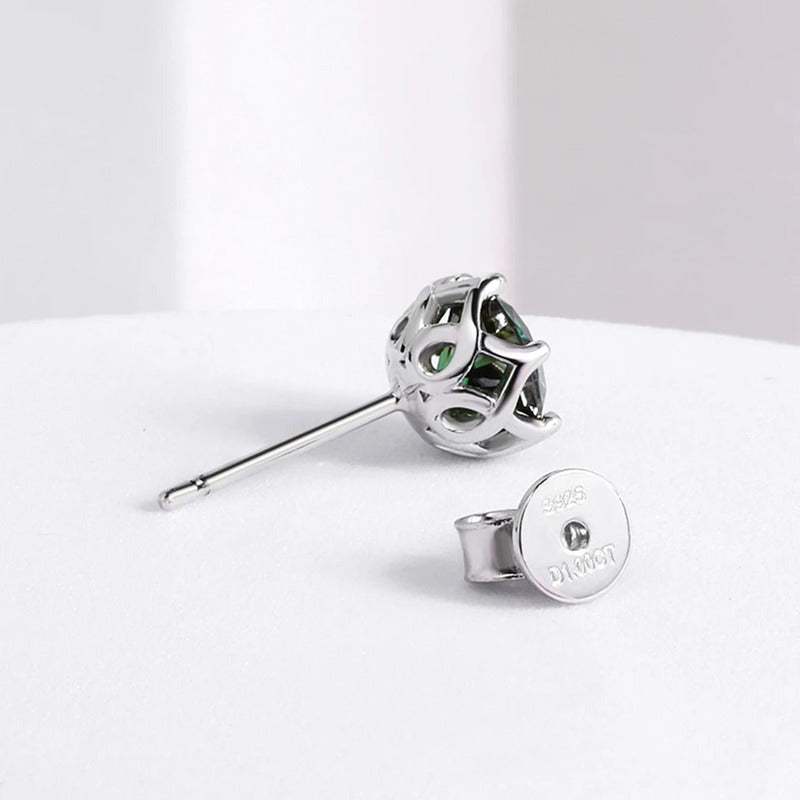 Aretes Moissanita Verde 5mm 1 Ct. C/certificado Plata 925.
