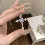 Dije De Cruz Para Mujer Moissanita 6.5mm Plata 925 Regalo Bb Plateado
