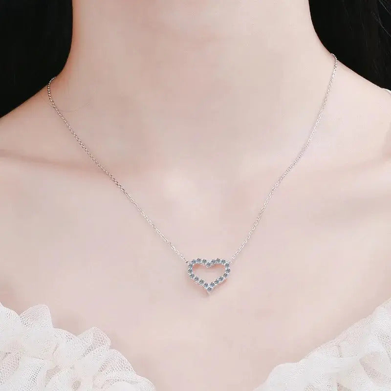 Dije De Corazon Para Mujer Plata 925 Moissanita 2.5 Kilates. Plateado