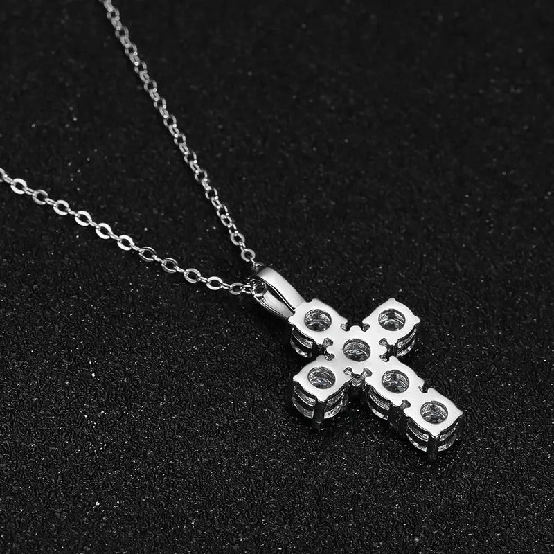 Dije Cruz Moisanite Plata 925 Collar Torsal Mujer 5mm 3ct. Plateado